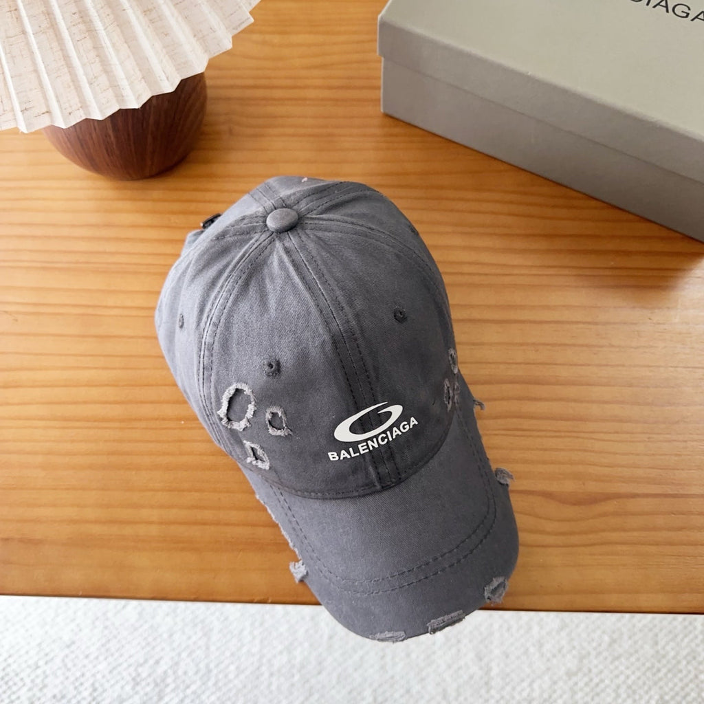 BALENCIAGA 26S BASEBALL CAP STYLE 43