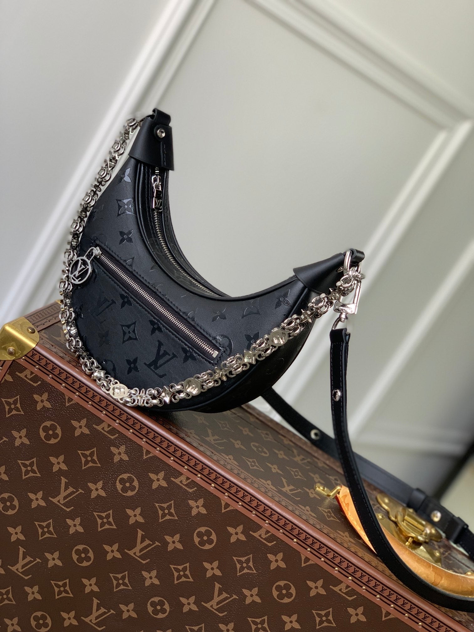 LOOP HOBO 23 IN BLACK MONOGRAM EMPREINTE CALFSKIN EMBOSSED LOGO