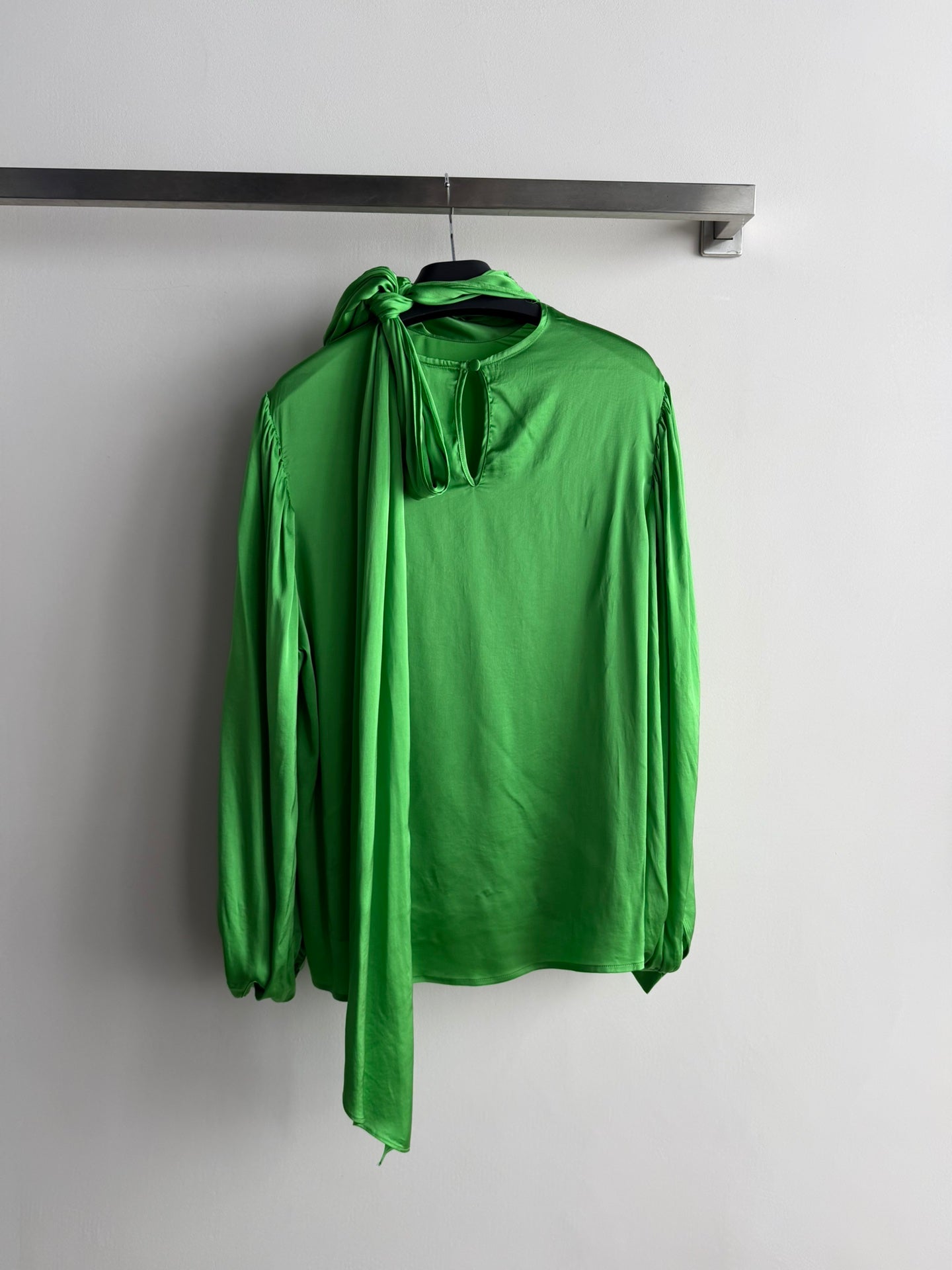 GUCCI 26S SATIN SILK SHIRT 198