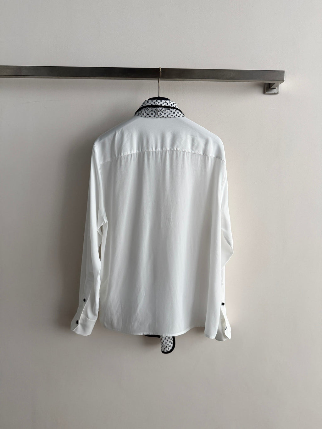 LV 26S SILK SHIRT STYLE 249