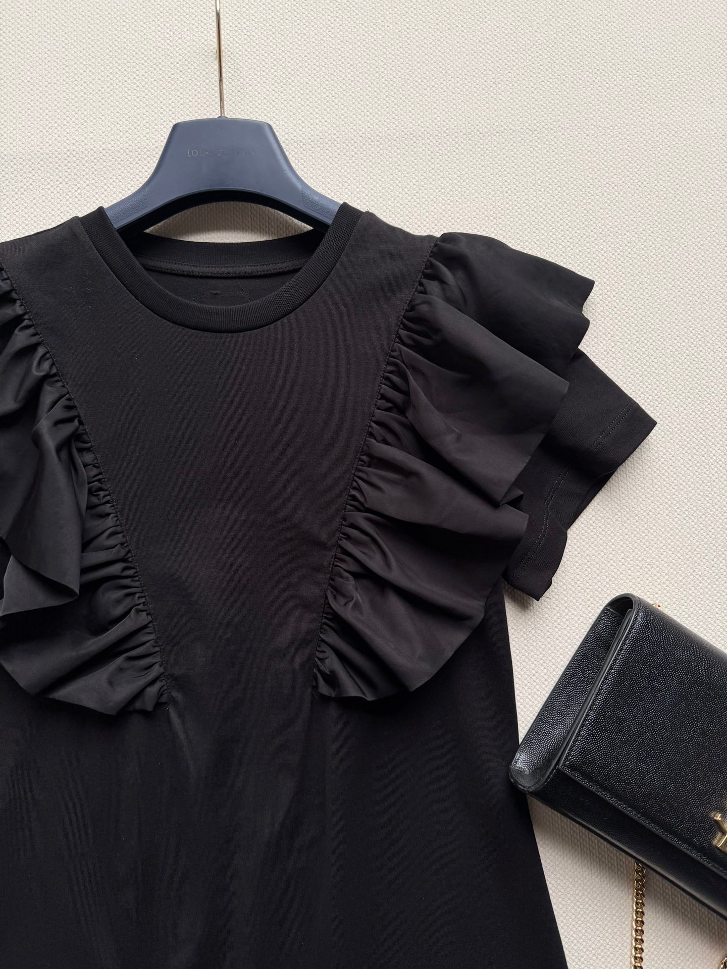 LV 26S DRESS STYLE 228
