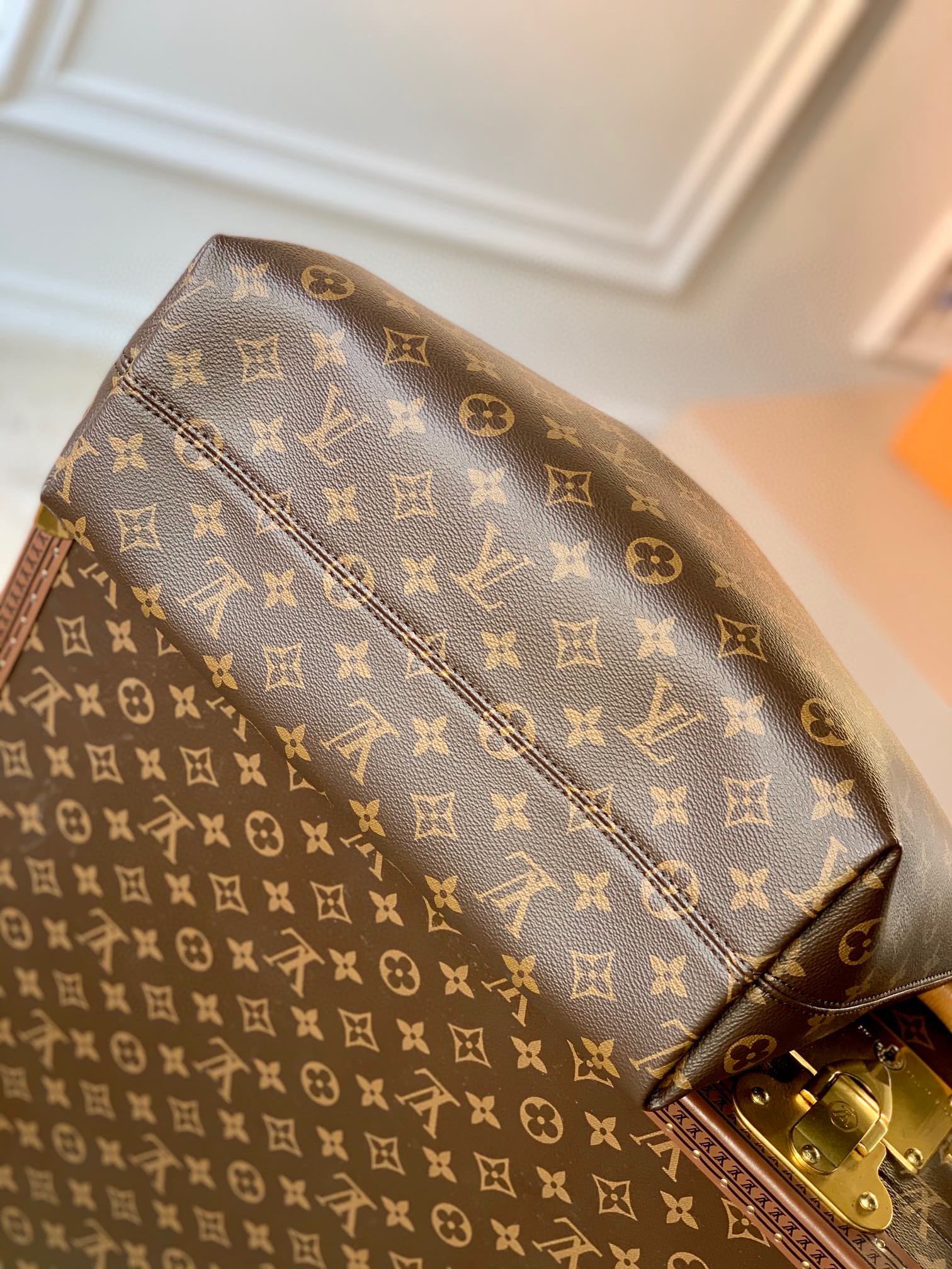BOÉTIE PM TOTE 31.5 IN BROWN MONOGRAM COATED CANVAS AND CALFSKIN