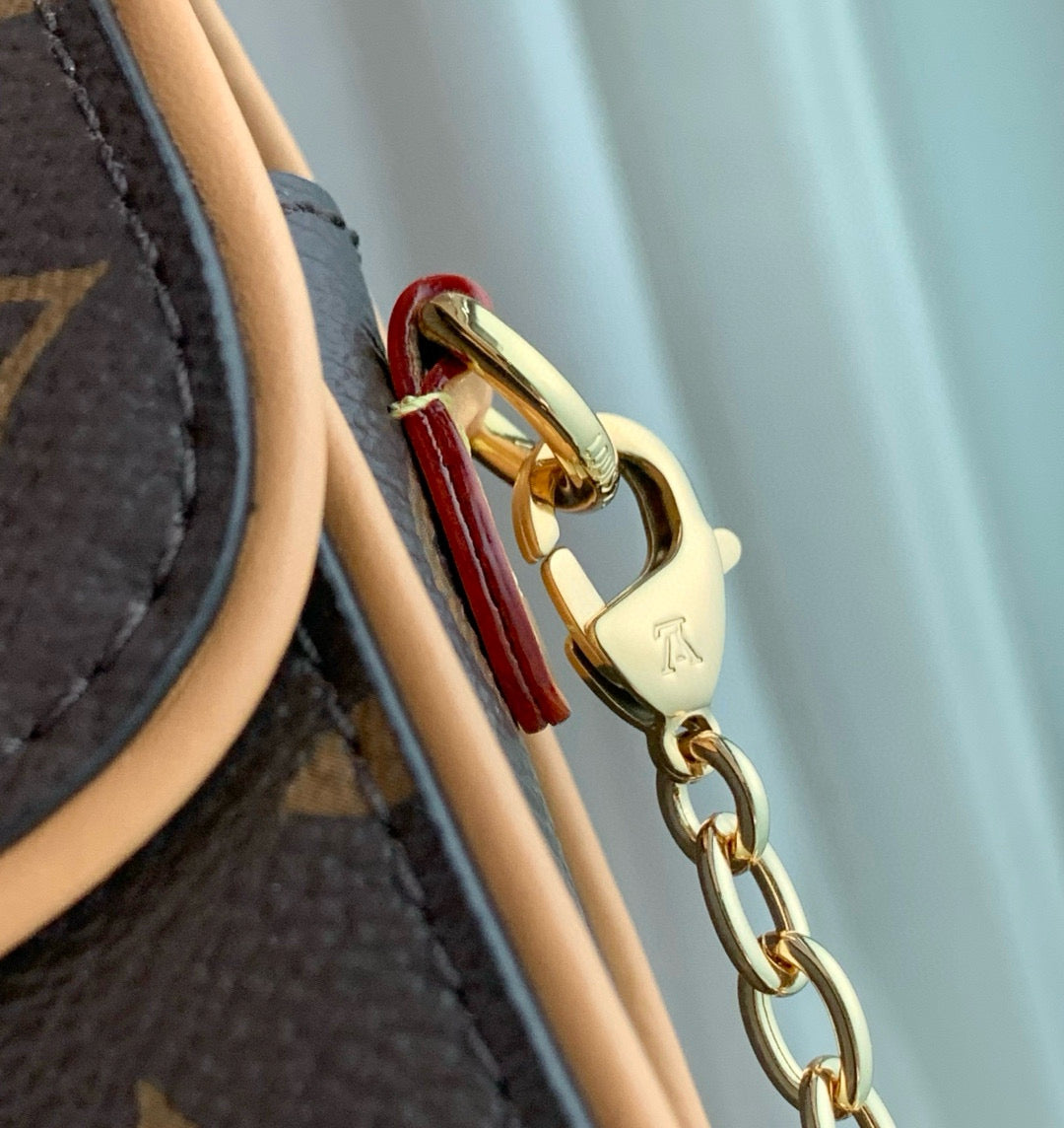 POCHETTE CAMILLE BAG 20 IN BROWN MONOGRAM COATED CANVAS