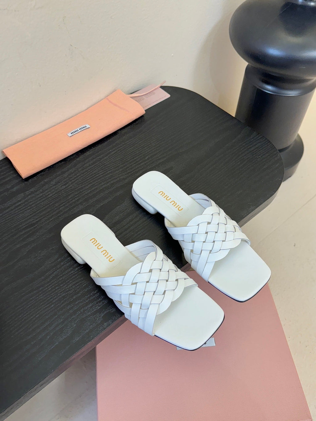 MIUMIU 26S IVETTE WOVEN SLIDE SANDALS IN WHITE CALFSKIN