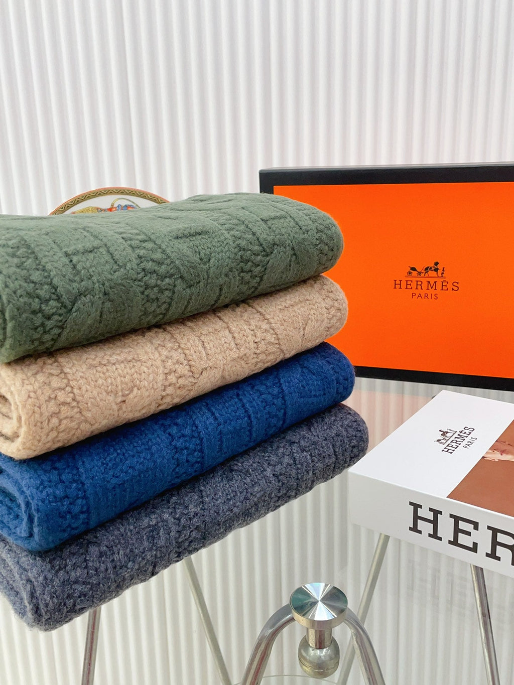 FAUBOURG MUFFLER 170 CM IN HUNTER GREEN CASHMERE