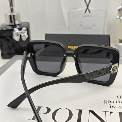 TRIOMPHE SQUARE SUNGLASSES 53039 IN ACETATE