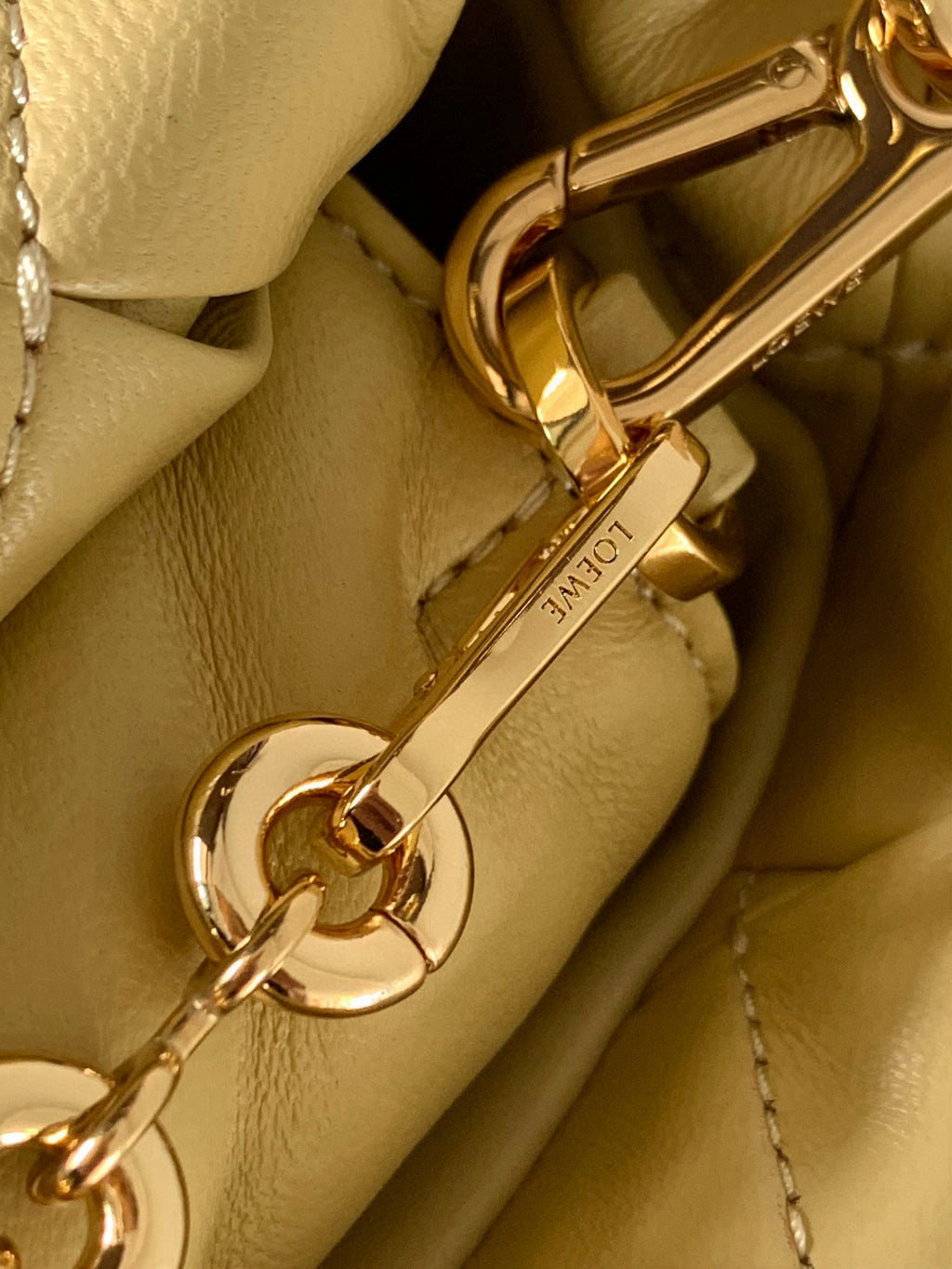LOEWE 25S PUFFER GOYA BAG 23 IN LIGHT YELLOW NAPPA LAMBSKIN