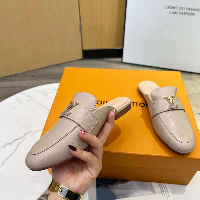 LV 26S MARE OPEN-BACK LOAFERS IN BEIGE GRAINED CALFSKIN