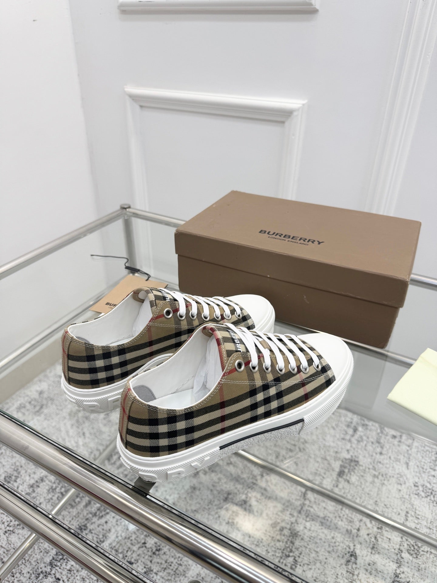 BURBERRY 26S VINTAGE CHECK SNEAKERS IN BROWN AND BLACK CANVAS