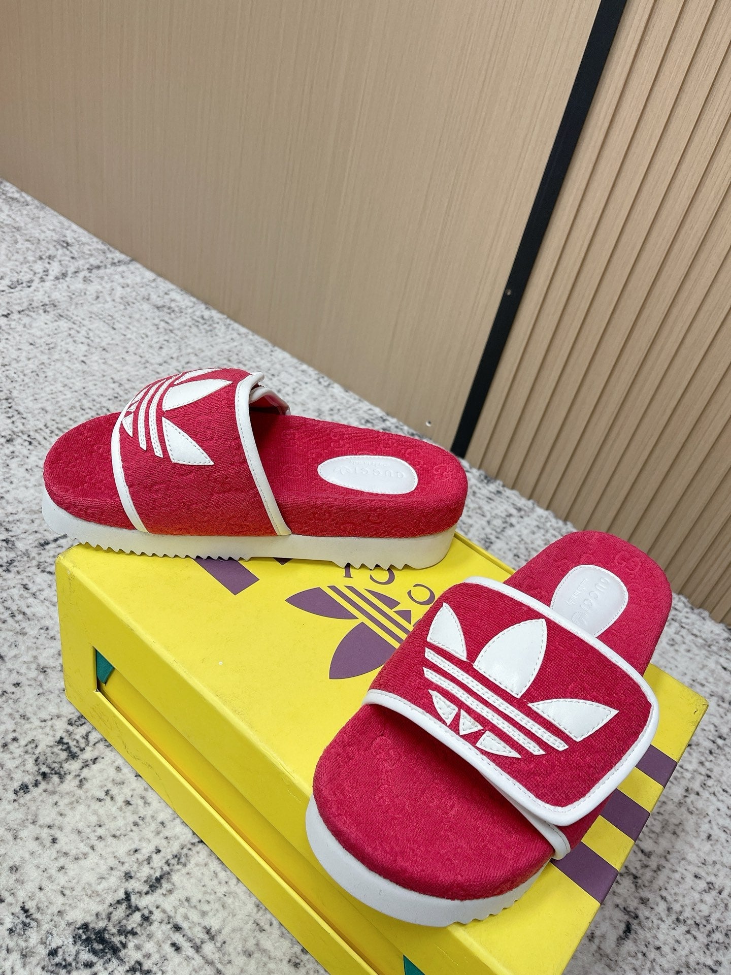 GUCCI 26S PLATFORM SLIDE SANDALS IN RED FABRIC