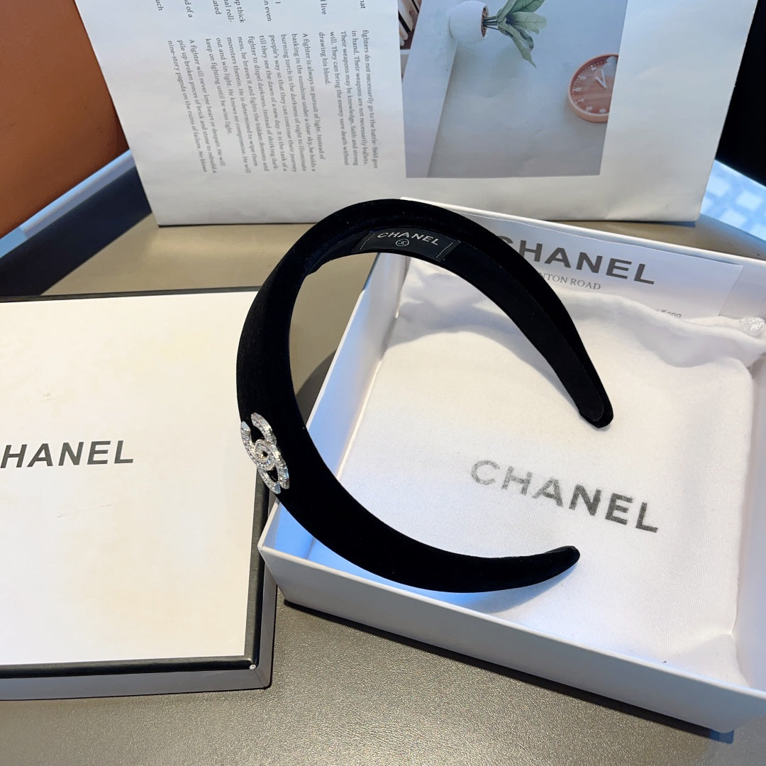 BLACK VELVET HAIRBAND 414440