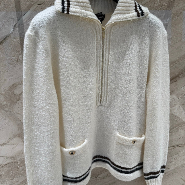 CHANEL 25S CASHMERE HALF-ZIP T-SHIRT 318