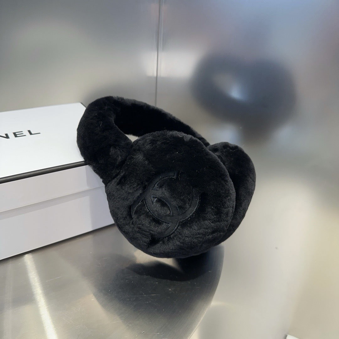 CHANEL 25S SKI EARMUFFS 928759