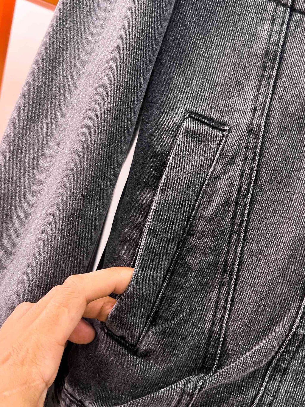 LV CHARCOAL BLACK DENIM JACKET 239526
