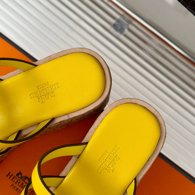 ISABELLA SANDAL LEMON CALFSKIN