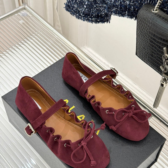 ALAIA 26S MARY JANE FLATS IN DARK RED SUEDE WITH BOW