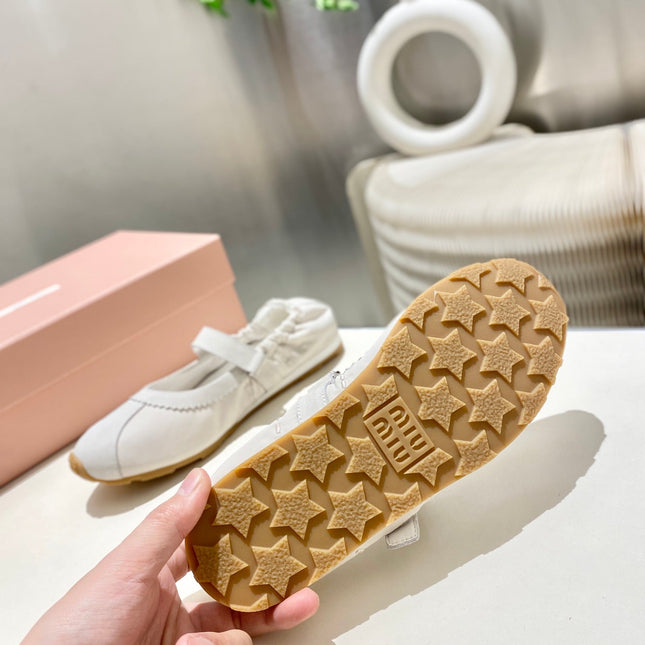 MIUMIU 26S RUCHES NAPPA BALLERINAS IN CREAM WHITE SUEDE AND FABRIC