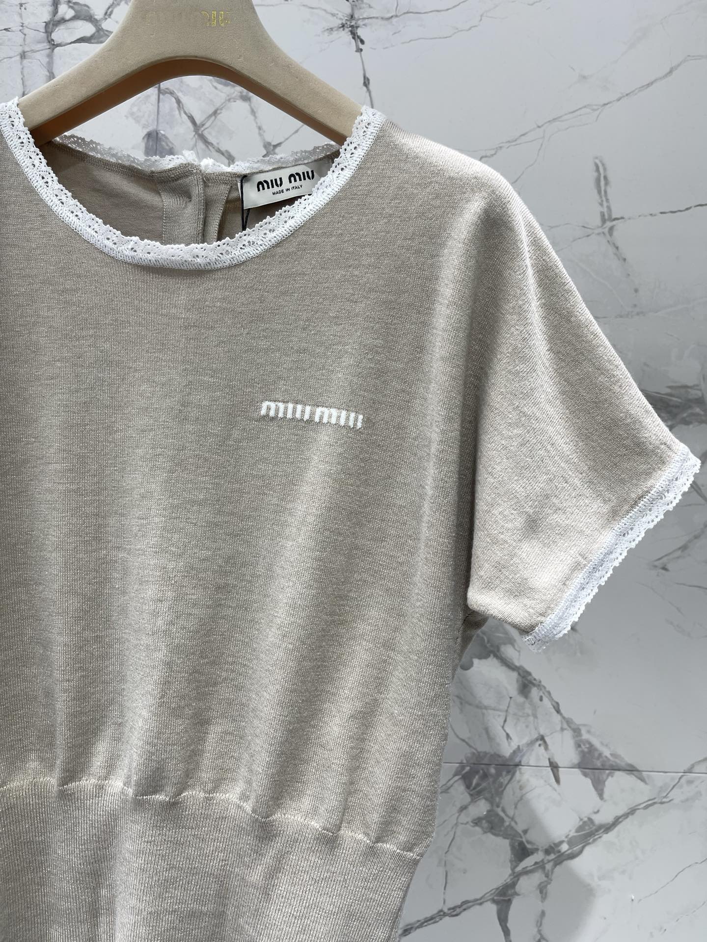 MIUMIU 26S SHORT SLEEVE KNIT TOP 1147