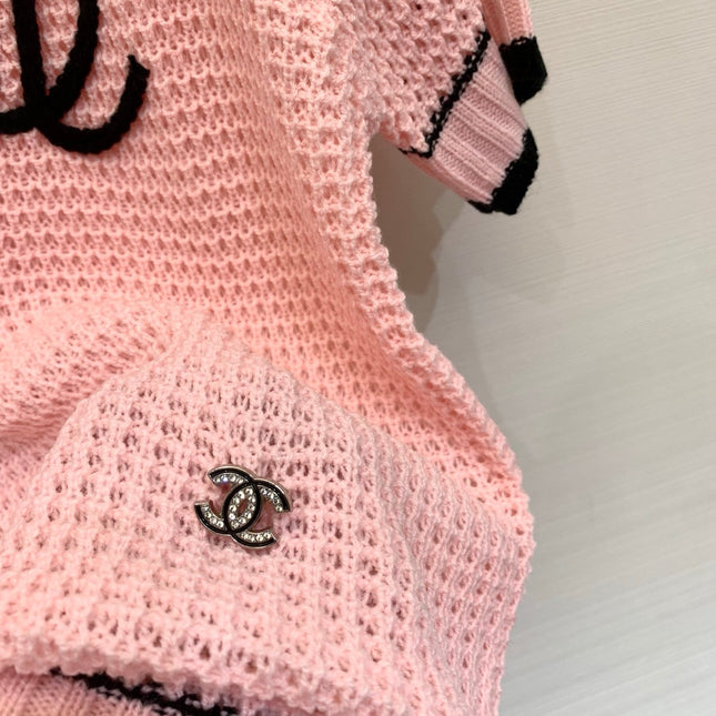 CHANEL 26S SHORT-SLEEVE SWEATER STYLE 1067
