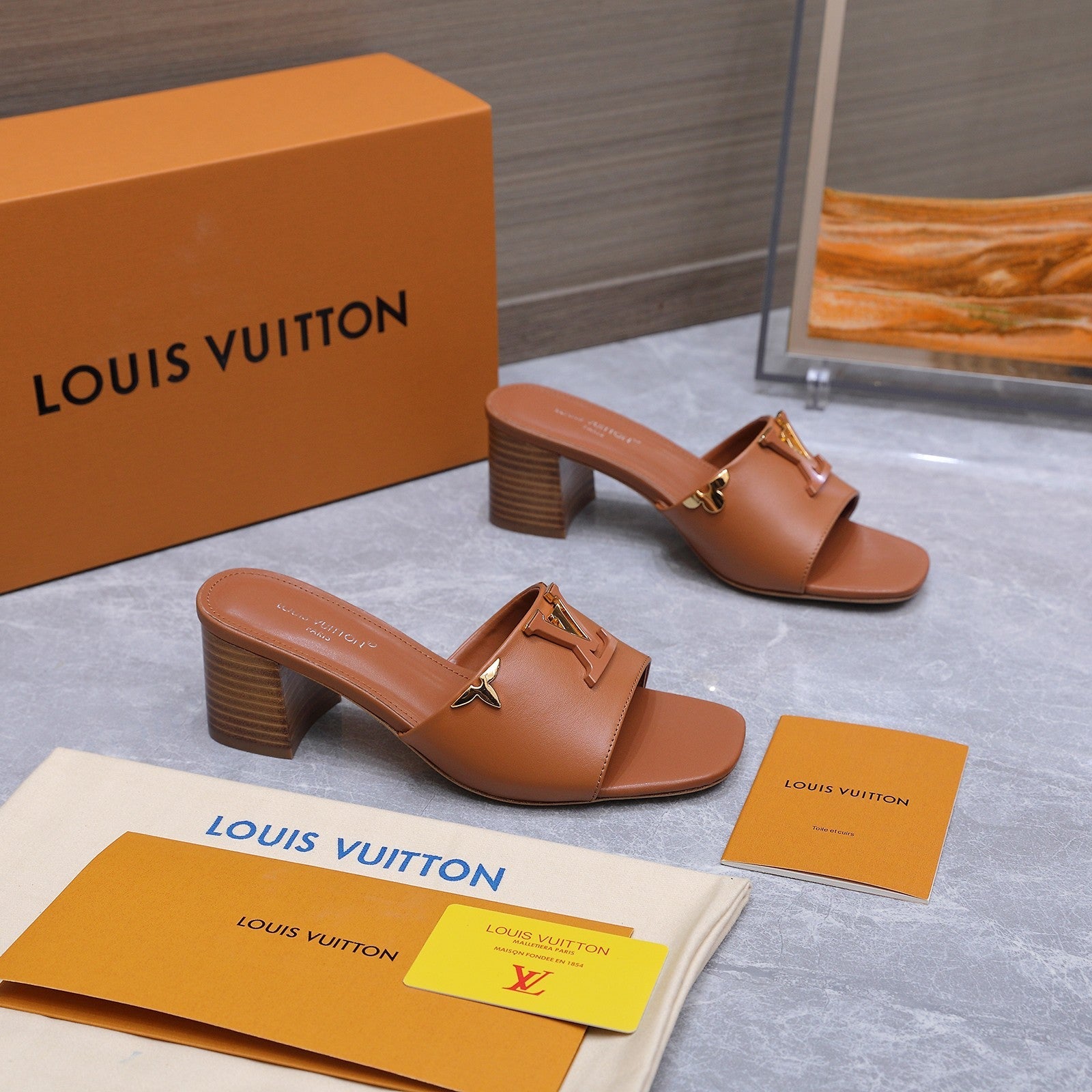 LV 26S BLOCK HEEL MULE SANDALS 55MM IN ORANGE BROWN CALFSKIN GOLD HARDWARE