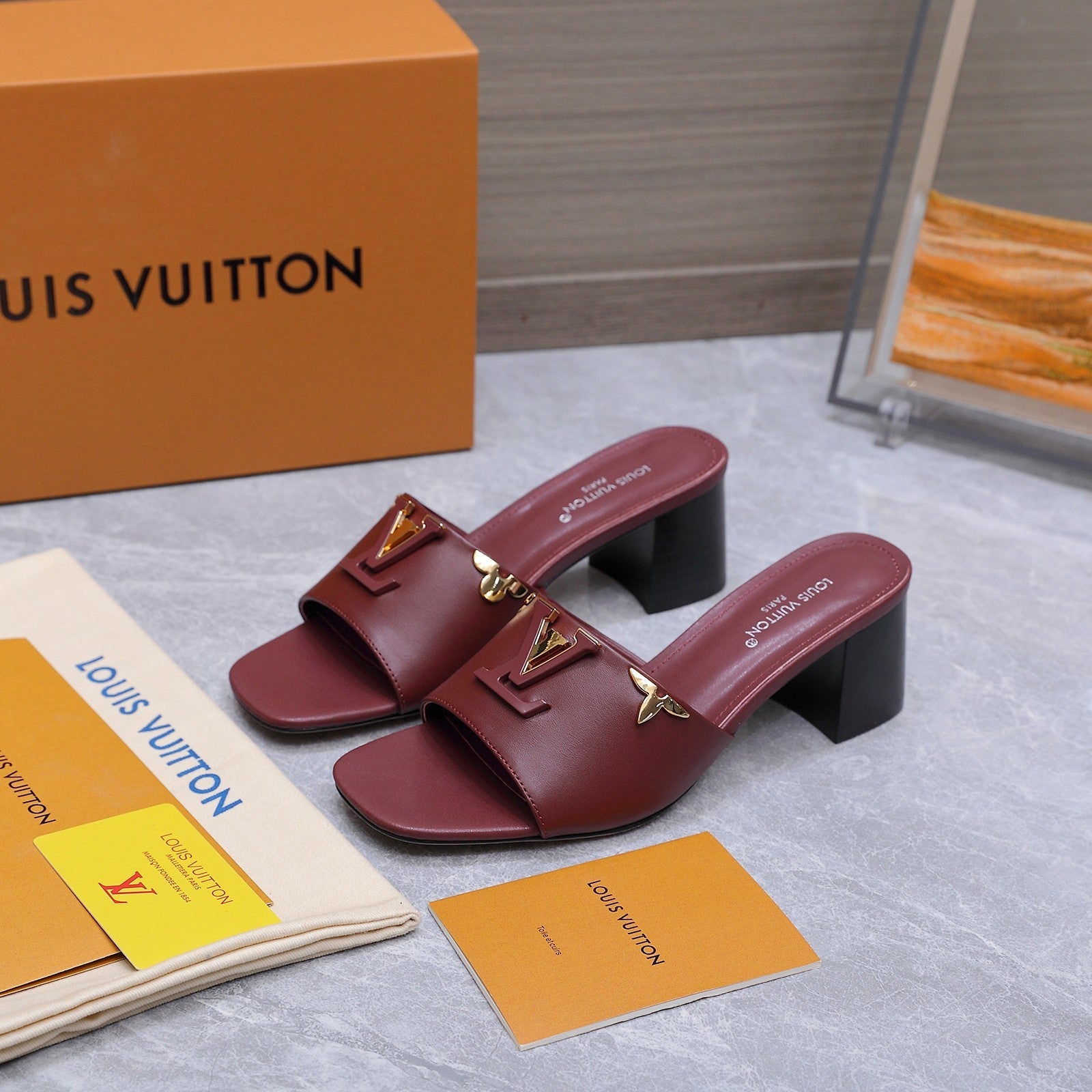 LV 26S BLOCK HEEL MULE SANDALS 55MM IN WINE RED CALFSKIN GOLD HARDWARE