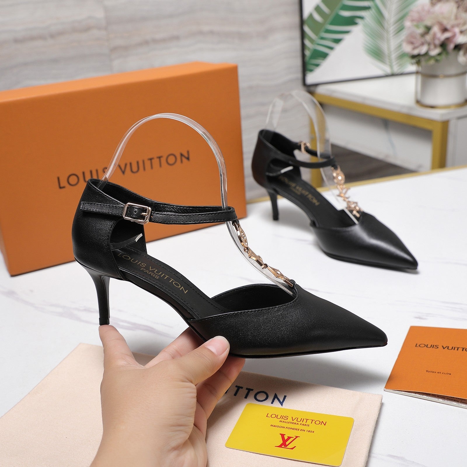 LV 26S ELEGANT T-STRAP HEELS 65MM IN BLACK CALFSKIN GOLD HARDWARE