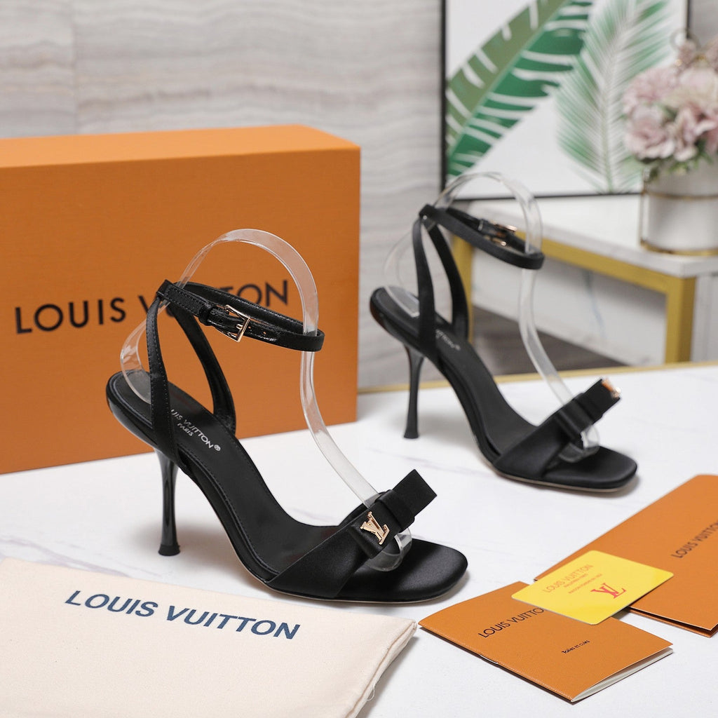 LV 26S 6AM SANDALS 90MM IN BLACK SATIN WITH BOW