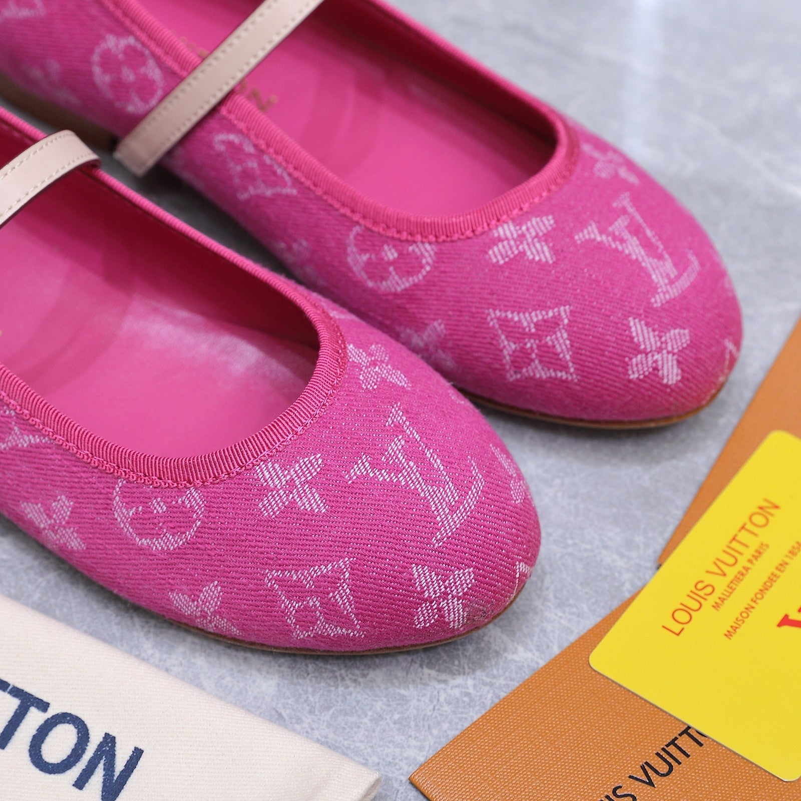 LV 26S MARY JANE FLATS IN HOT PINK MONOGRAM DENIM WITH CALFSKIN STRAP