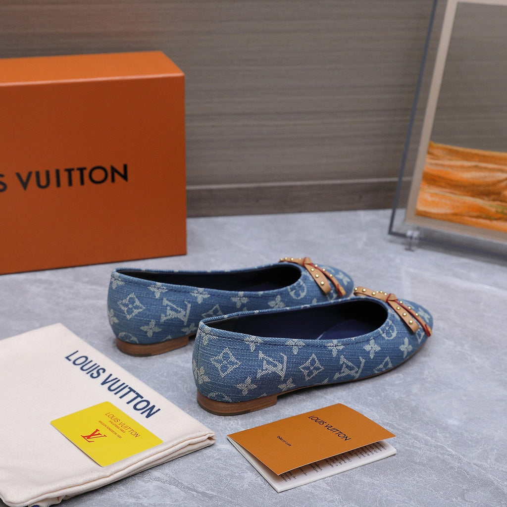 LV 26S BALLET FLATS IN SKY BLUE MONOGRAM DENIM WITH BOW