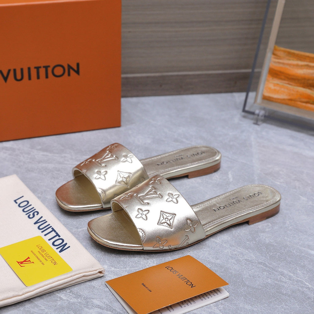 LV 26S FLAT SLIDE SANDALS IN GOLD CALFSKIN EMBOSSED MONOGRAM LOGO