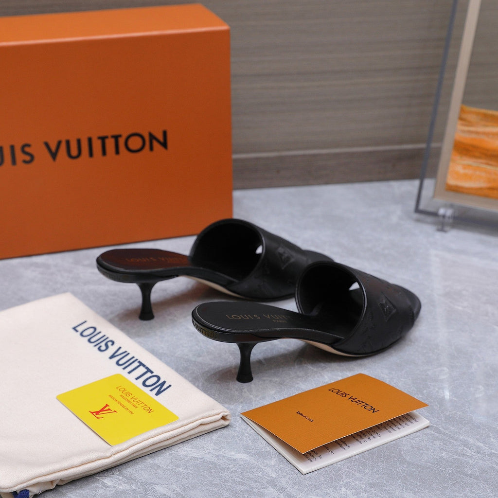 LV 26S 6AM MULE 55MM IN BLACK CALFSKIN EMBOSSED MONOGRAM LOGO