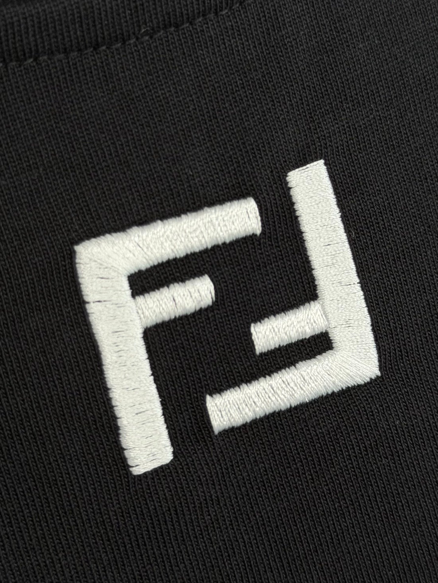 FENDI 26S SHORT SLEEVE T-SHIRT 188