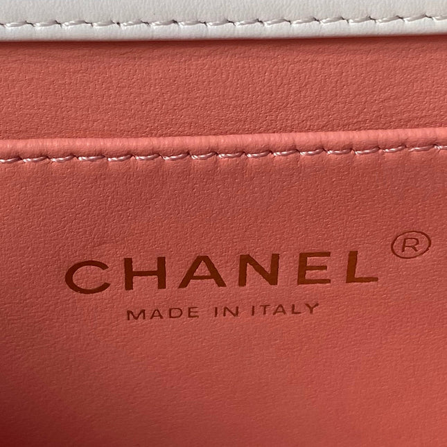 CHANEL 25S MINI FLAP BAG 19 IN WHITE CALFSKIN GOLD HARDWARE