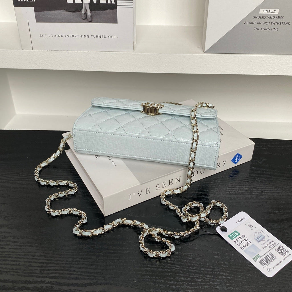 CHANEL 25S KELLY BAG 19 IN POWDER BLUE CALFSKIN GOLD HARDWARE