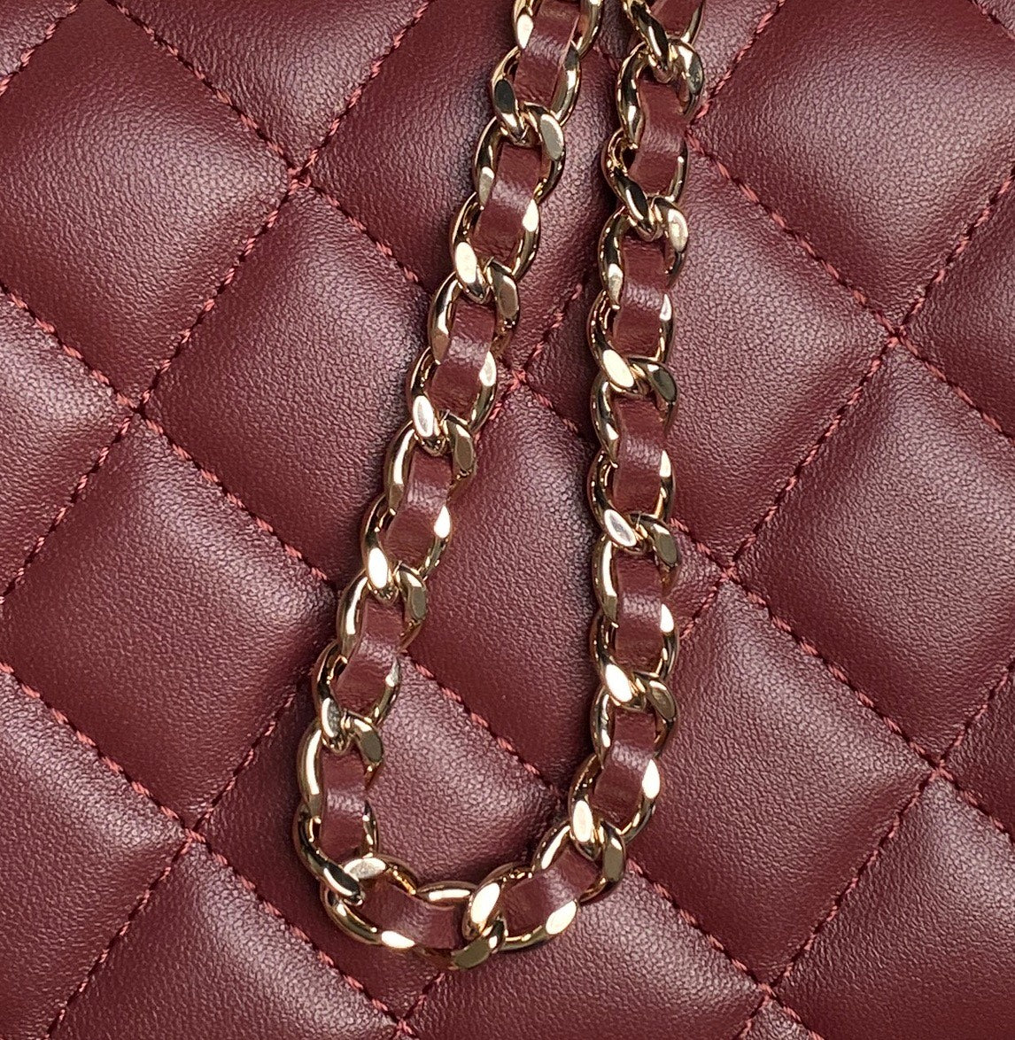 CHANEL 25S MINI FLAP BAG WITH TOP HANDLE 18 IN BURGUNDY LAMBSKIN GOLD HARDWARE