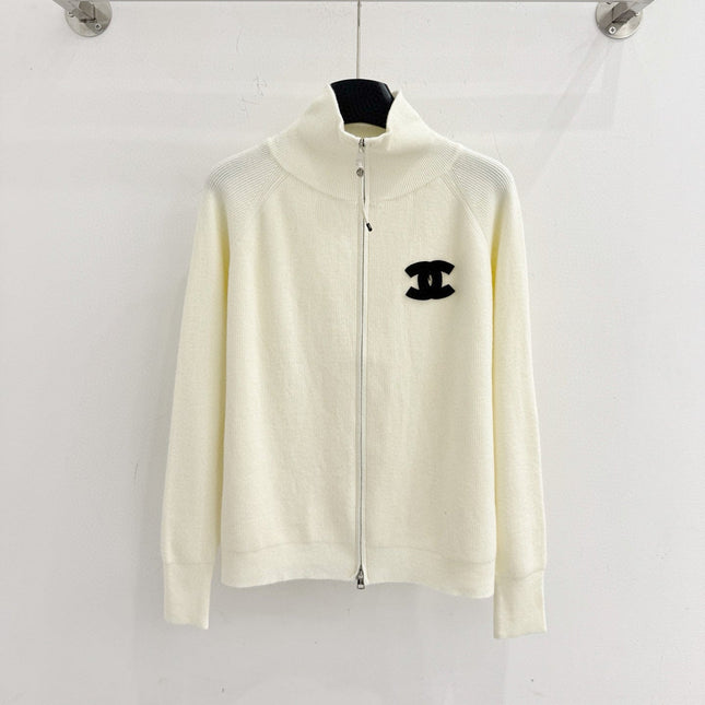 CHANEL 26S KNITTED CARDIGAN 737