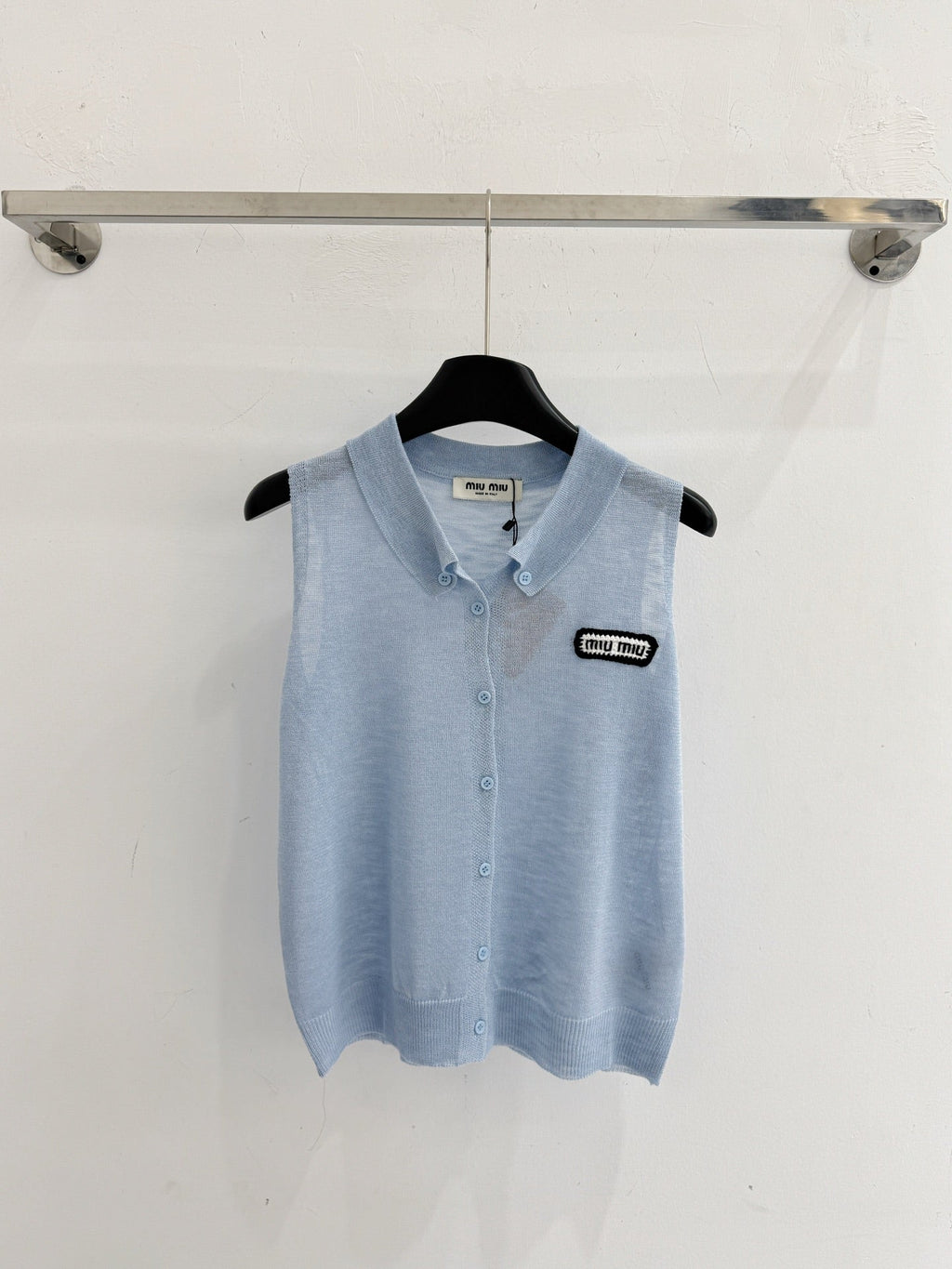 MIUMIU 26S SLEEVELESS KNIT POLO TOP STYLE 1069
