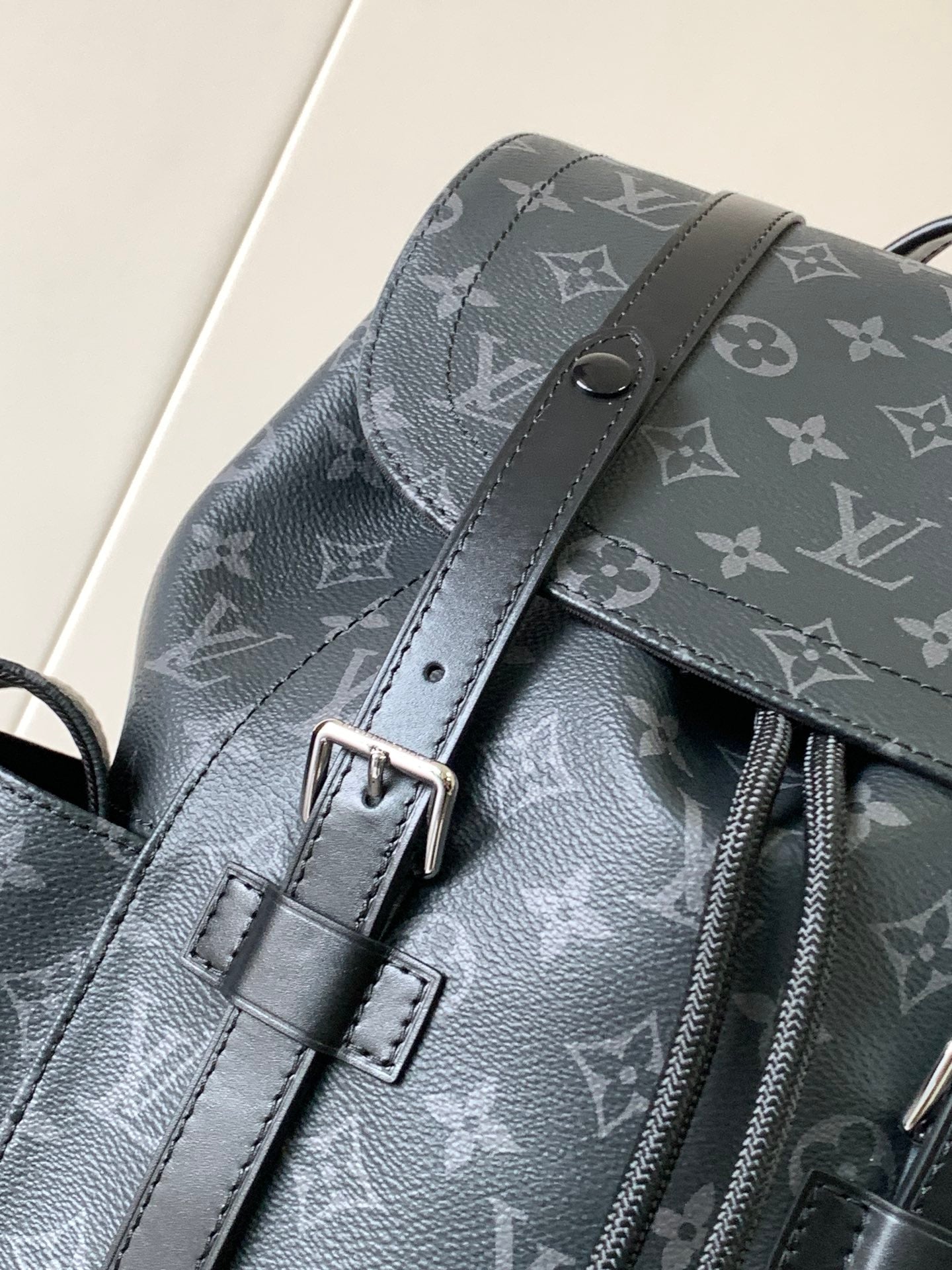 LV BACKPACK 41CM IN BLACK MONOGRAM CANVAS 241043