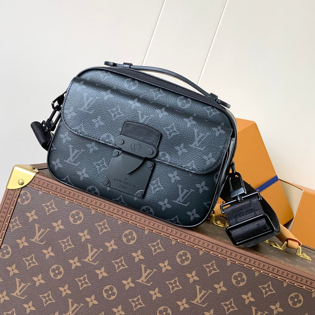 LV 26S S LOCK CROSSBODY BAG 22 IN CHARCOAL GRAY EMBOSSED TAURILLON LEATHER