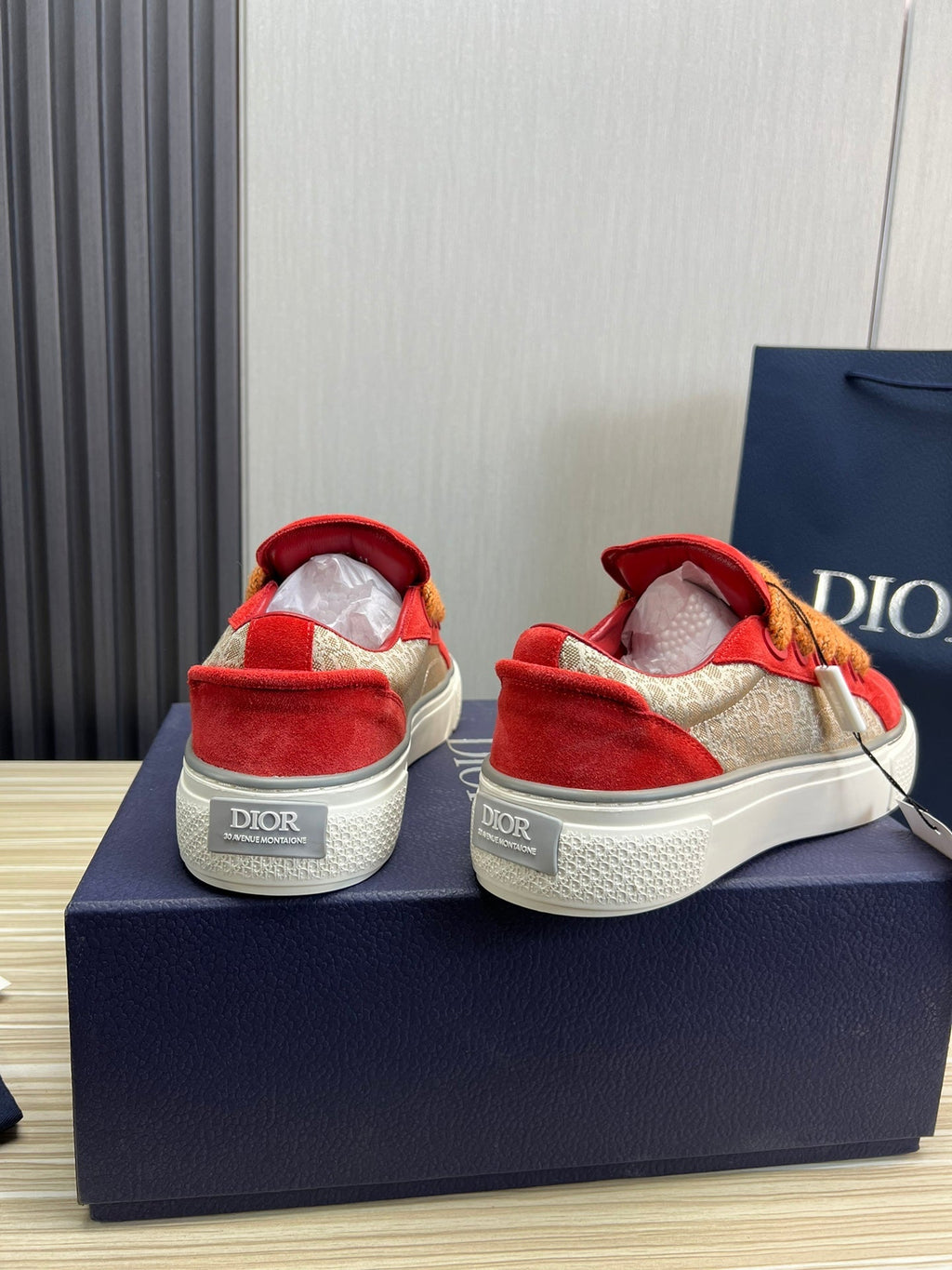 CD B33 SNEAKER RED AND BROWN SUEDE