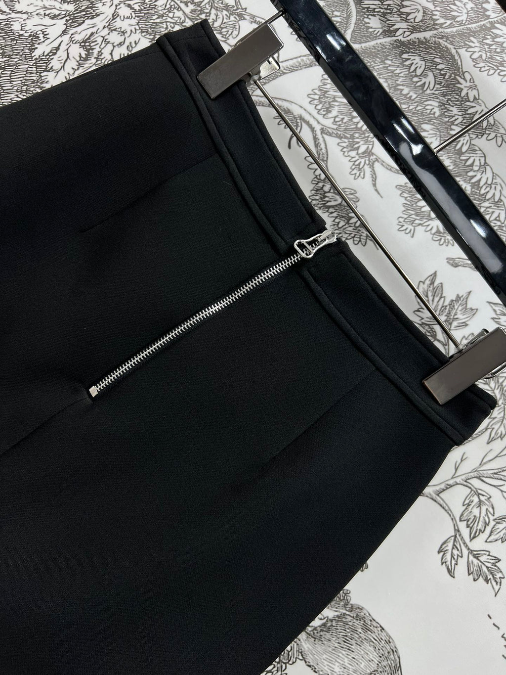 LV 25S HIGH WAIST A-LINE SHORT DRESS 263093