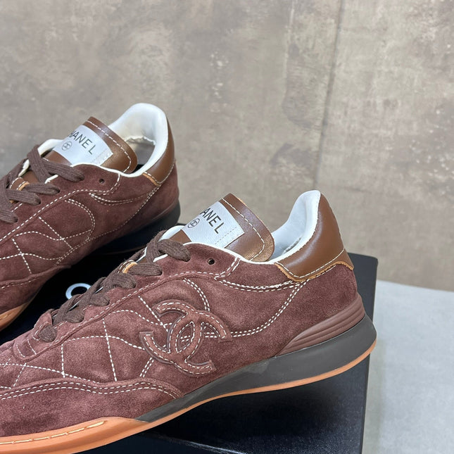 CHANEL 26S SNEAKERS IN DARK BROWN SUEDE QUILTED CC LOGO