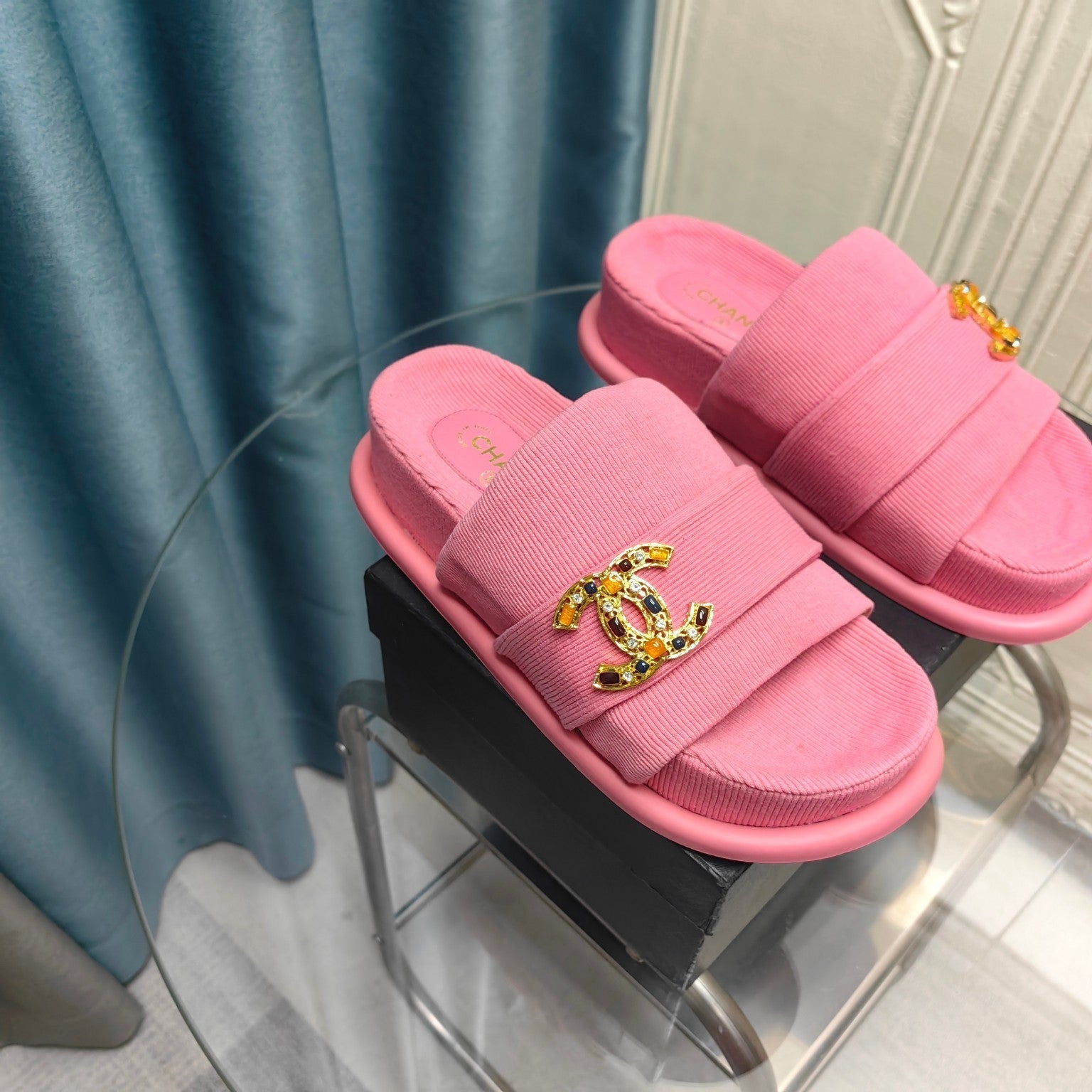 PLATFORM HEELS SANDALS IN LIGHT PINK WOOLEN FABRIC
