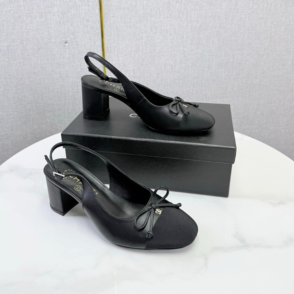 CHANEL 26S SLINGBACK HEELS 45 MM IN BLACK LAMBSKIN AND FABRIC