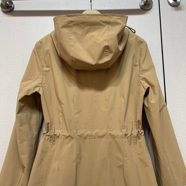 BURBERRY 25S COAT 320