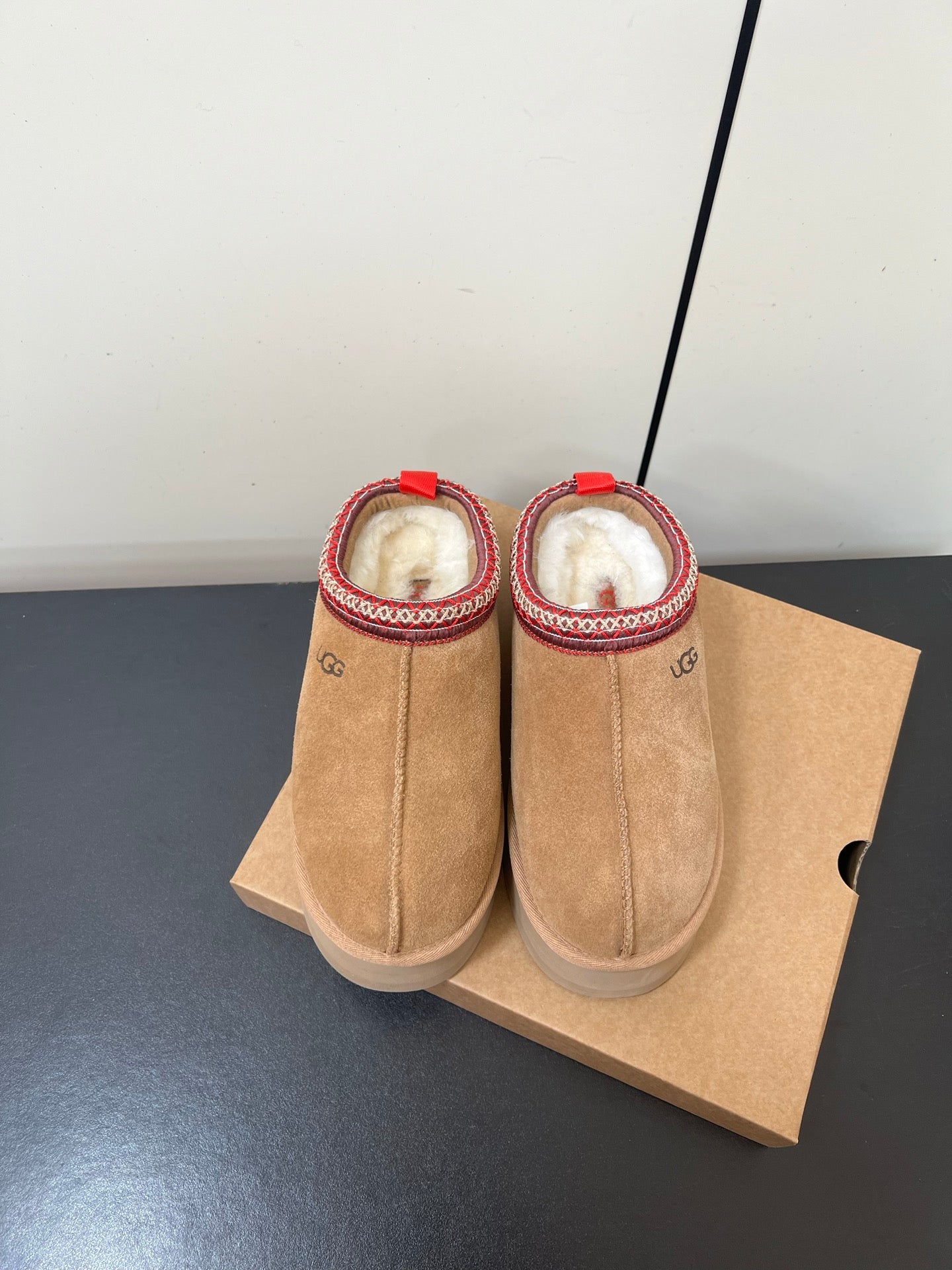 TAZZ PLATFORM SLIPPERS IN TAN BROWN SUEDE