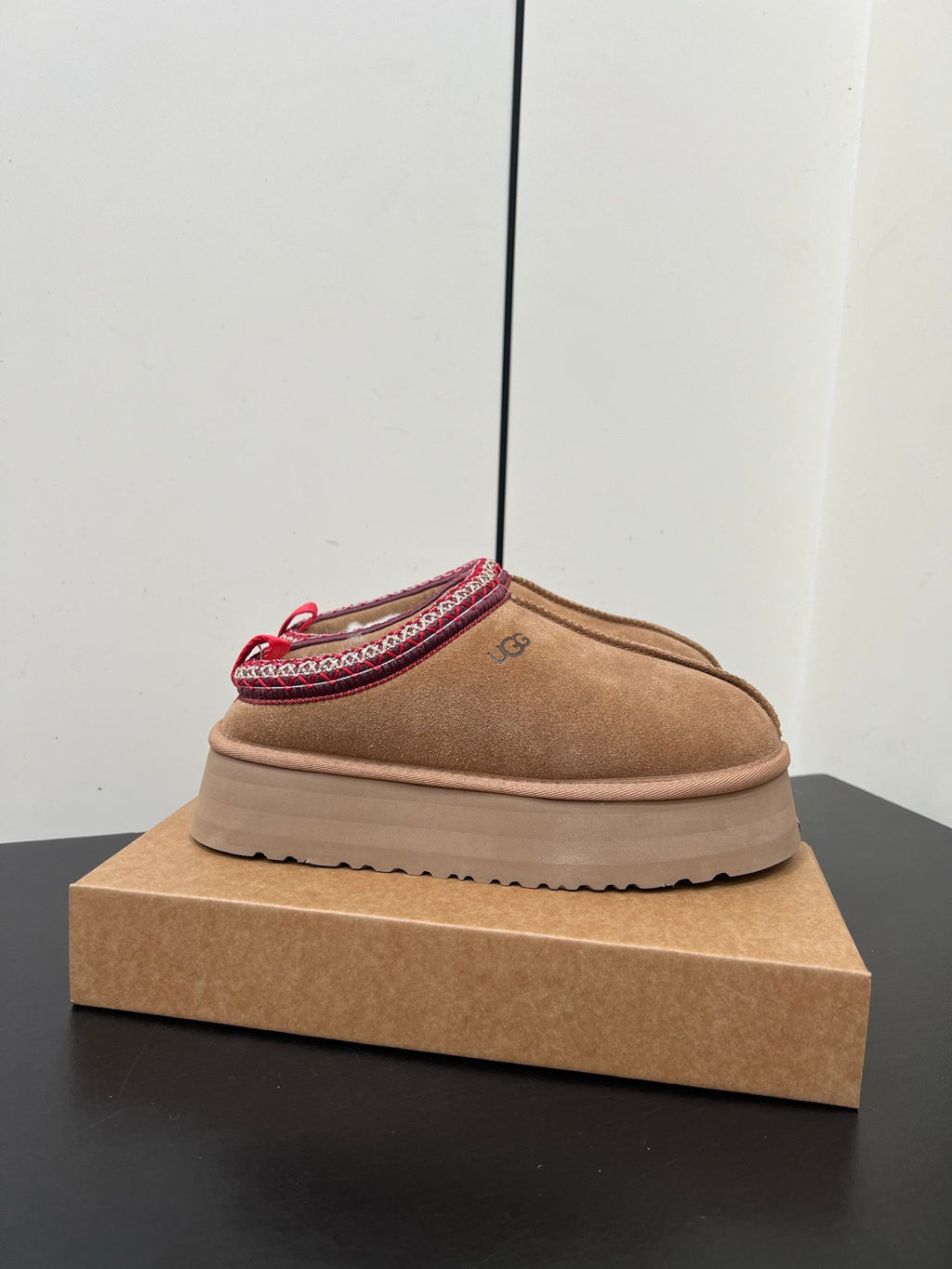 TAZZ PLATFORM SLIPPERS IN TAN BROWN SUEDE