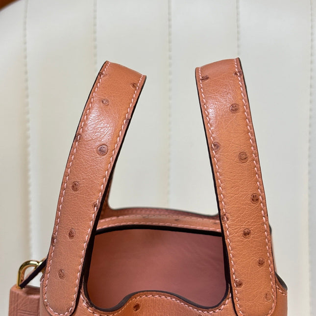 HM 25S PICOTIN LOCK 14 CM IN LIGHT CLAY ORANGE OSTRICH WITH GOLD HARDWARE