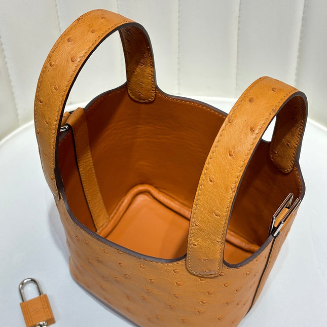 HM 25S PICOTIN LOCK 14 CM IN BURNT ORANGE OSTRICH WITH SILVER HARDWARE