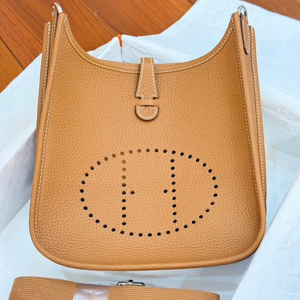 HM 26S EVELYNE BAG 23CM IN ORANGE BROWN GRAINED CALFSKIN